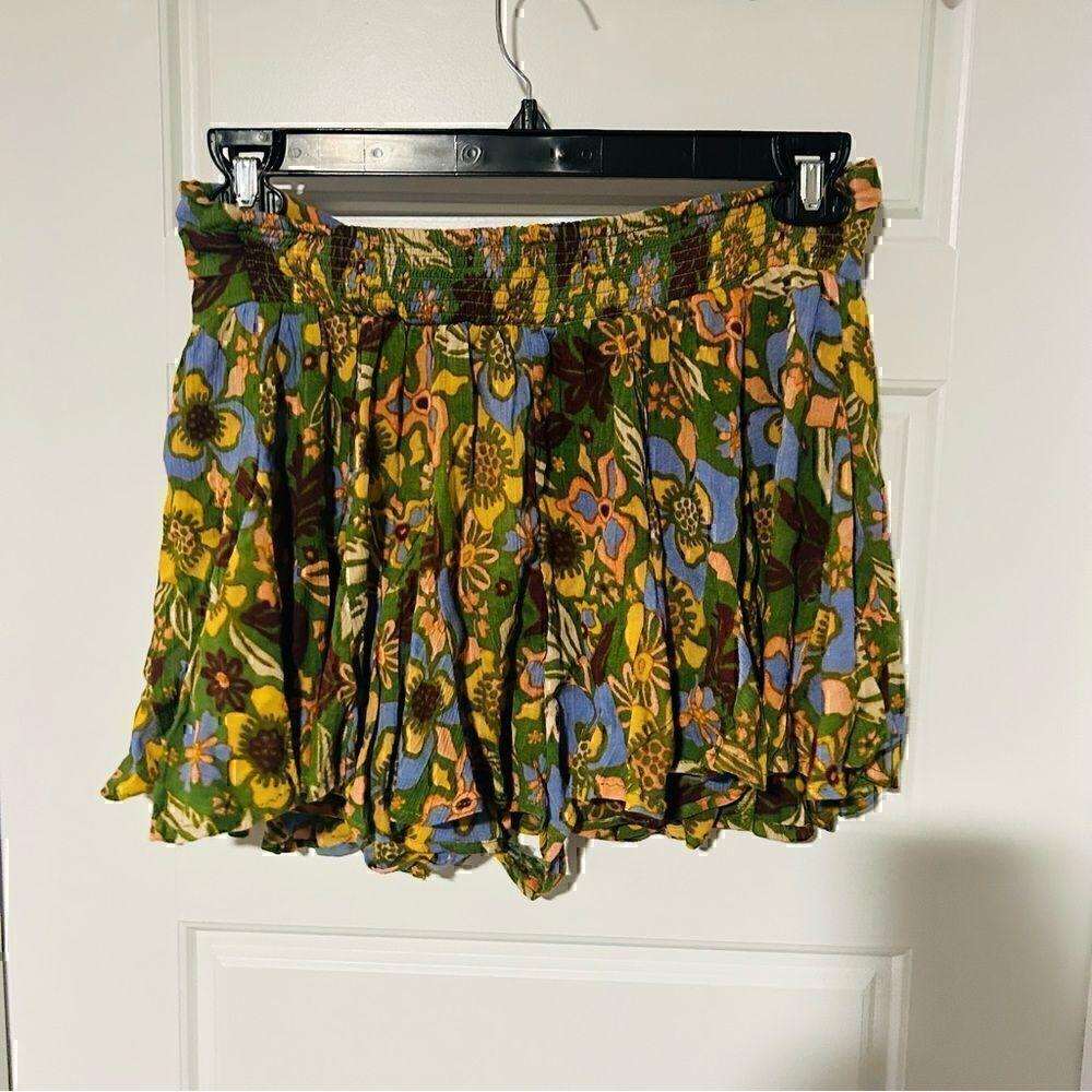 Free People Shorts - Picture 5 of 5